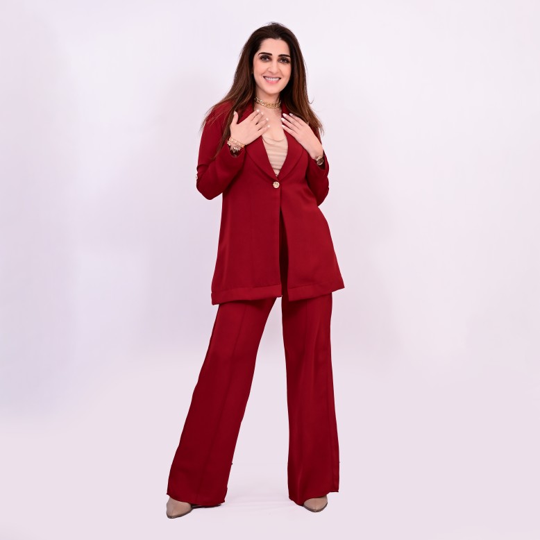 Ammarah élégante Burgundy Blazer set 