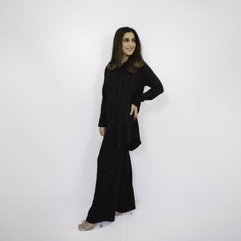 Aaliyah atelier Nior satin self stripe set