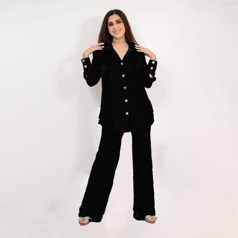 Aaliyah atelier Dark Nior Velvet set