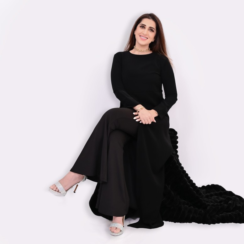 Aaliyah atelier Dark Nior long top